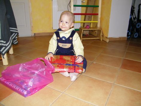 Laura 2010 karácsony feltöltés alatt, gyere vissza később
